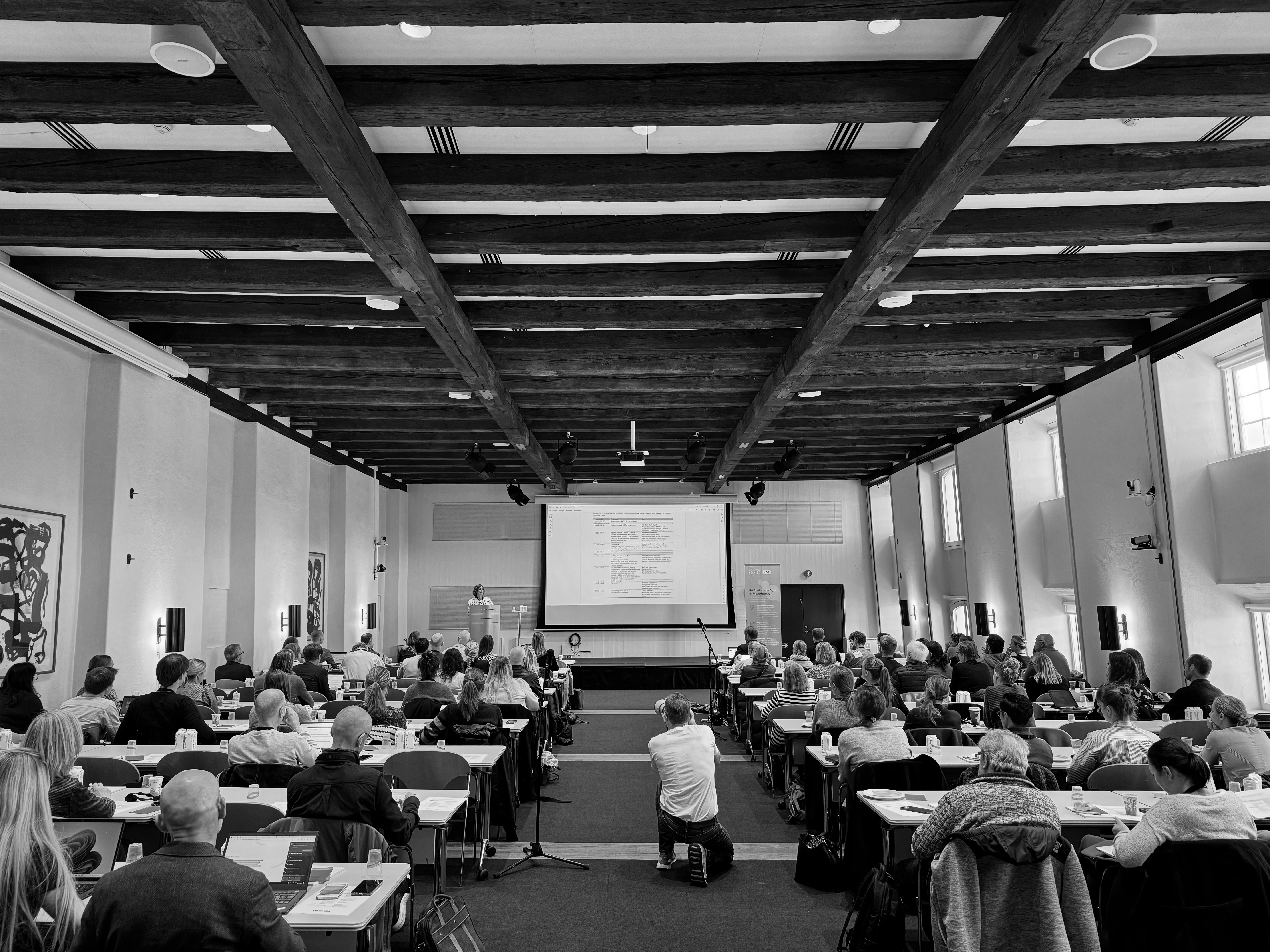 Foto af siddende gæster ved KOR Konferencen 2024